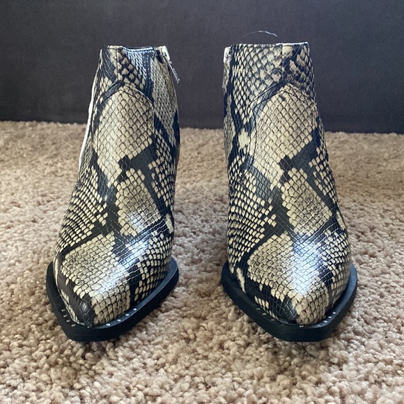 Snake Ankle Boots - Picture 4 of 5